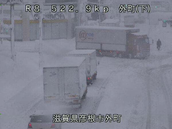 滋賀県彦根市で積雪71cm（12月極値）、高速封鎖・国道8号立ち往生・在来線運休・新幹線1時間遅延