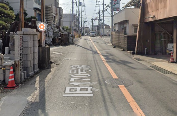 【ニュース】東大阪市の旧国道で電動自転車が転倒、投げ出された3歳児がトラックにはねられ死亡